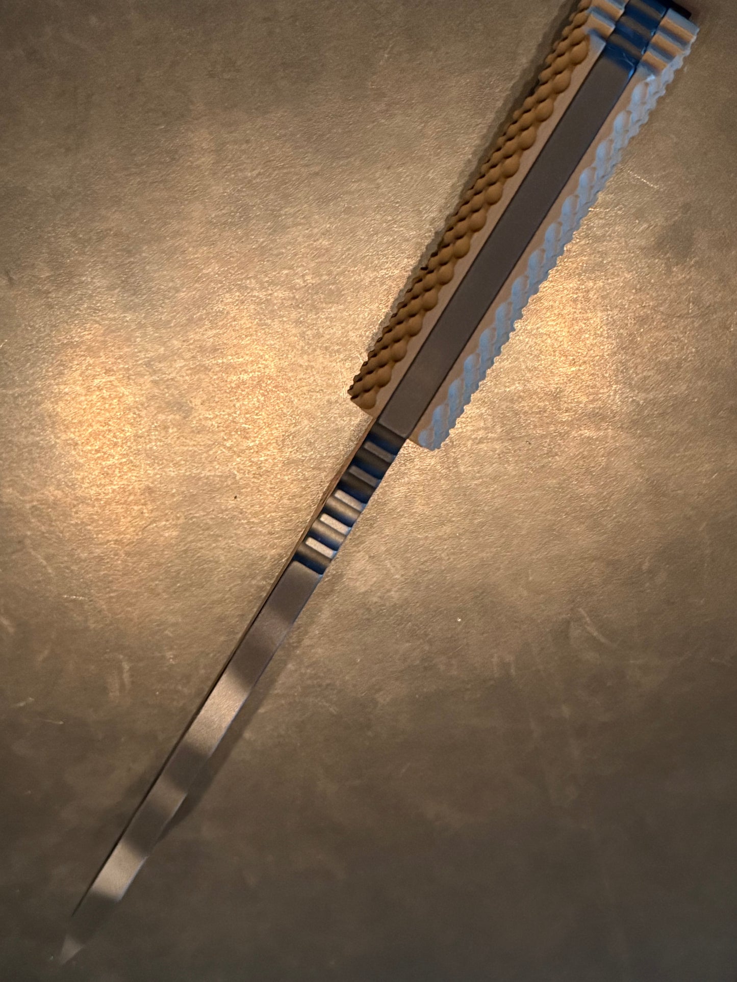 Strider DB-L, Gunner Grips