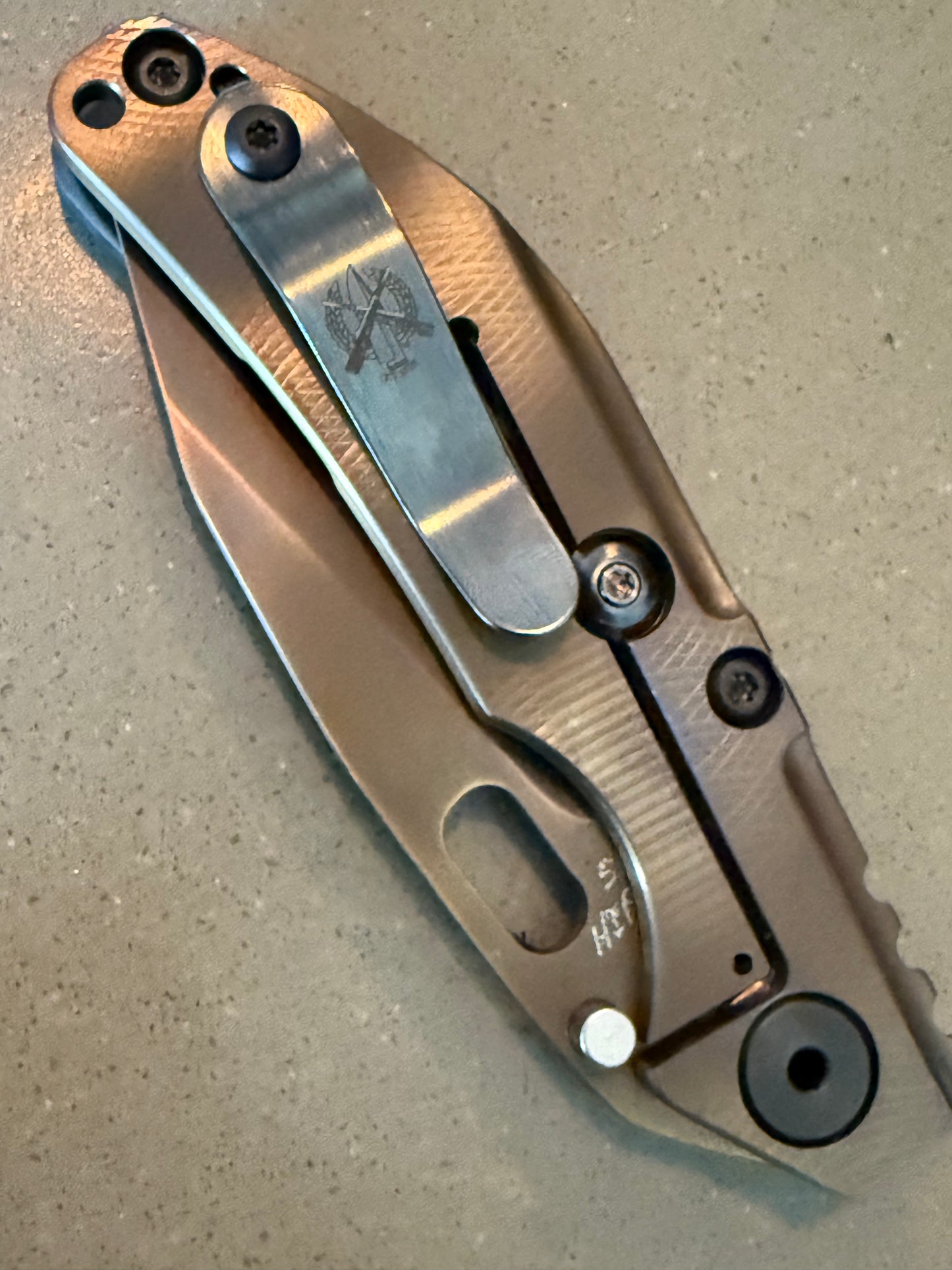 Duane Dwyer BBN-M sm100 tanto, F35 carbon fiber