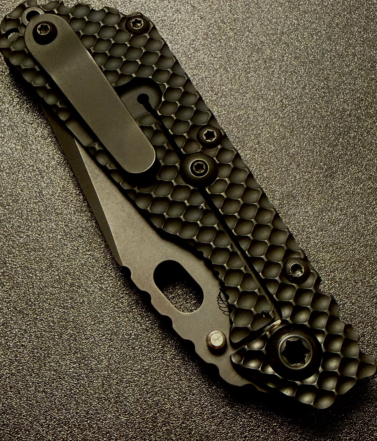Strider SMF Full Titanium DGG – DLC Hand-Ground PD1 Bowie