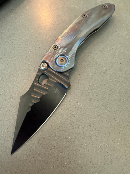 Borka Custom Stitch